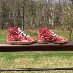 Nike Blazer Customs red shoes size 7 youth sale